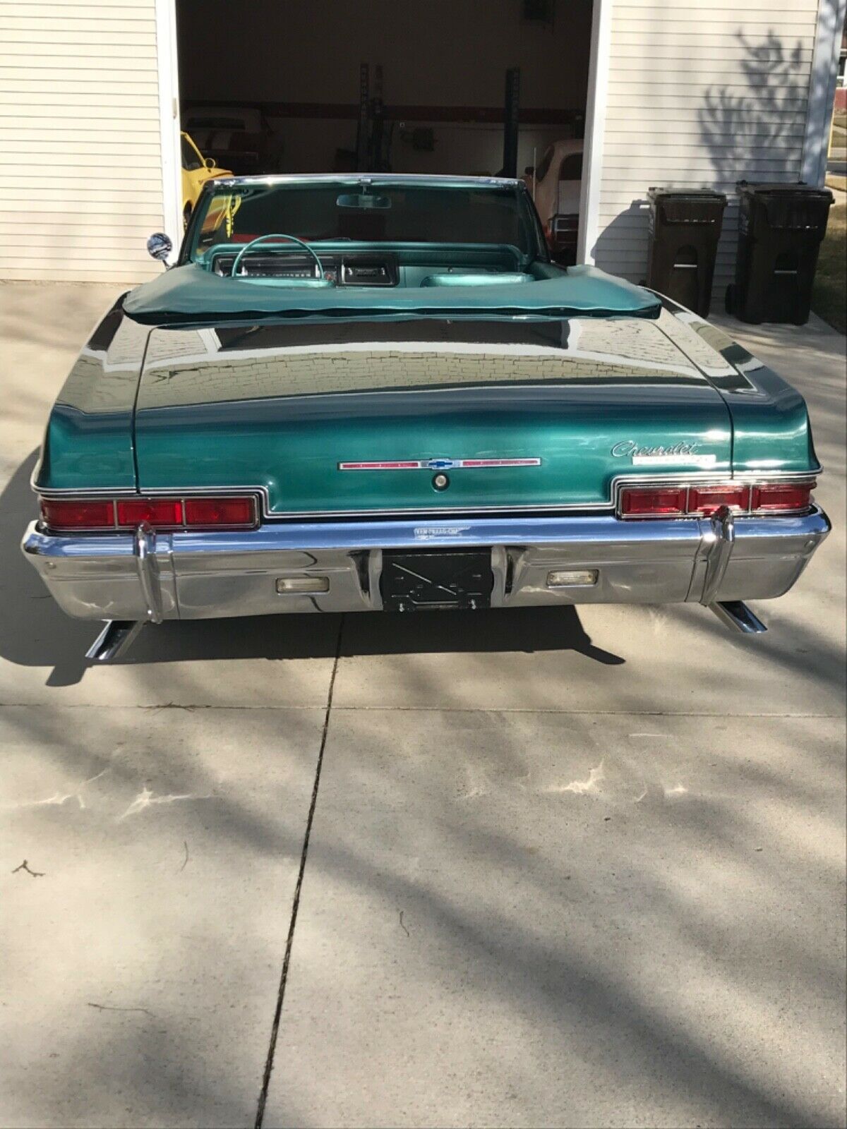 1966 Chevrolet Impala Super Sport Convertible - photo 4