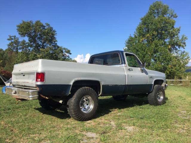 1984 GMC Sierra 1500 - photo 2
