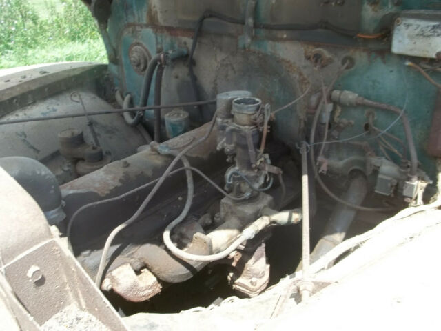1953 GMC 2 ton - photo 3
