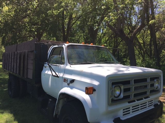 1984 GMC 7000 - photo 8