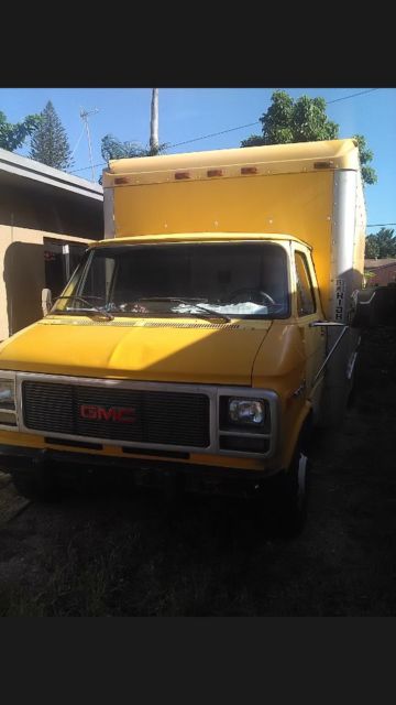GMC BOX TRUCK 1993 GMC Other