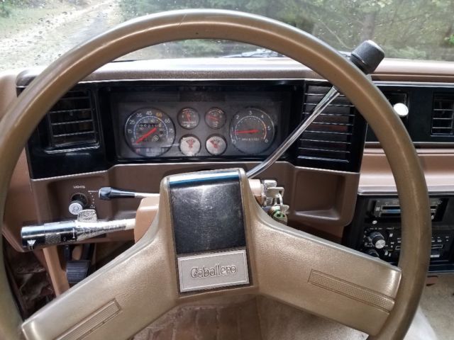 1986 GMC Caballero Amarillo - photo 6