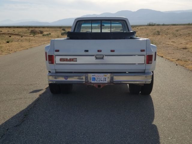 1983 GMC Sierra 3500 - photo 5