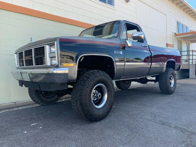 GMC Chevrolet Chevy Pickup Truck Lifted Mudder Sierra Classic Silverado 1/2 ton 1986 GMC Sierra 1500
