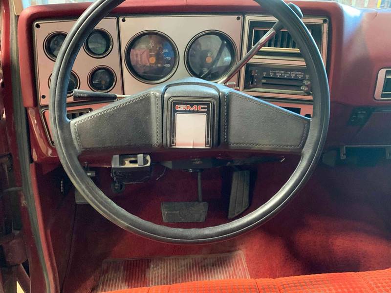 1980 GMC C/K 3500 Series Sierra Classic 3500 3x3 - photo 13