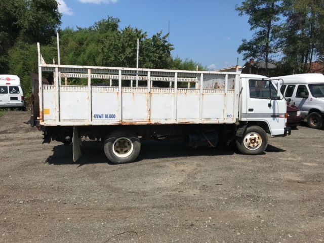 1986 GMC W4000 Forward