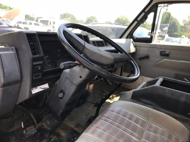 1986 GMC W4000 Forward - photo 9