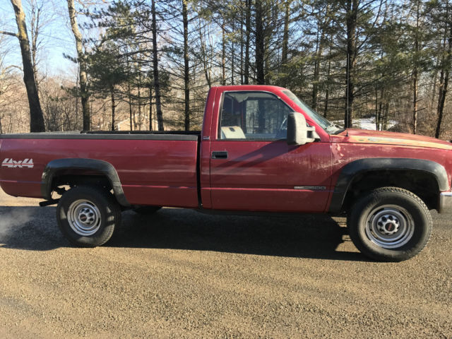 1991 GMC Other Sierra SLE Standard Cab Pickup 4x4 5.7 liter auto. - photo 2