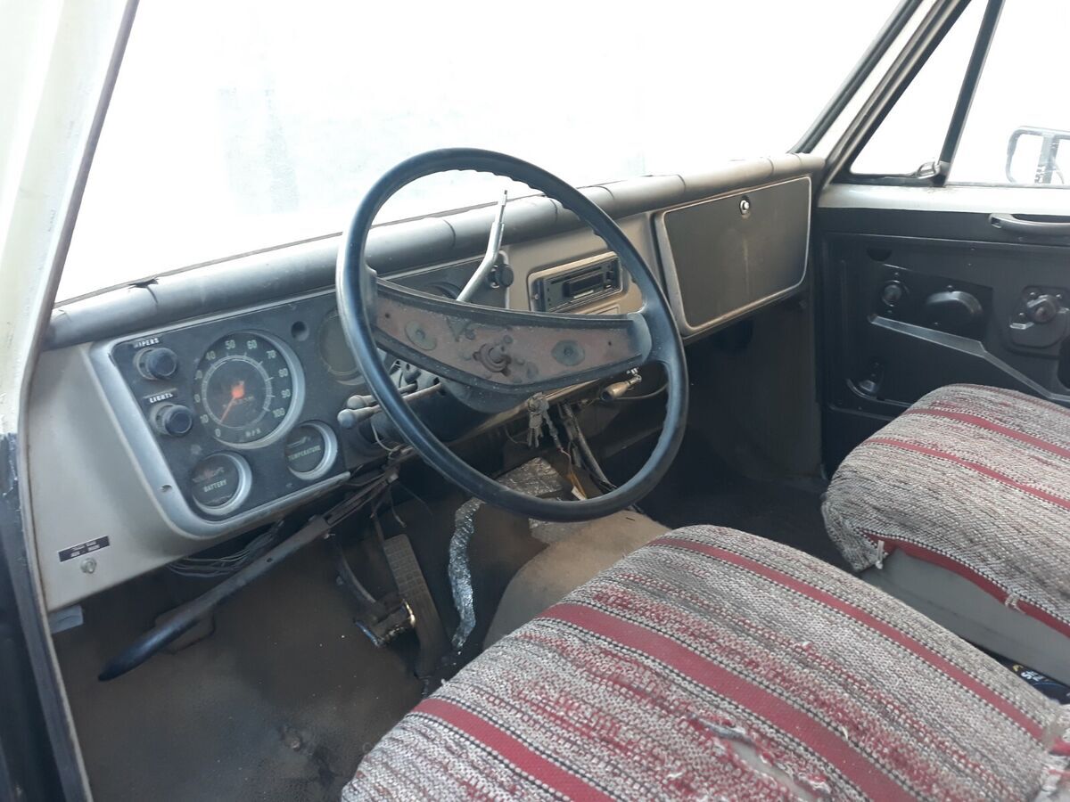 1967 GMC Panel Truck - photo 3