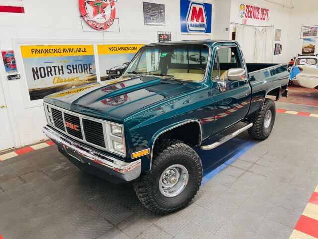 GMC Pickup Green Metallic with 88,808 Miles, for sale! 1985 GMC Pickup - K1500 - 4X4 SHORT BED - HIGH QUALITY TRUCK -SEE