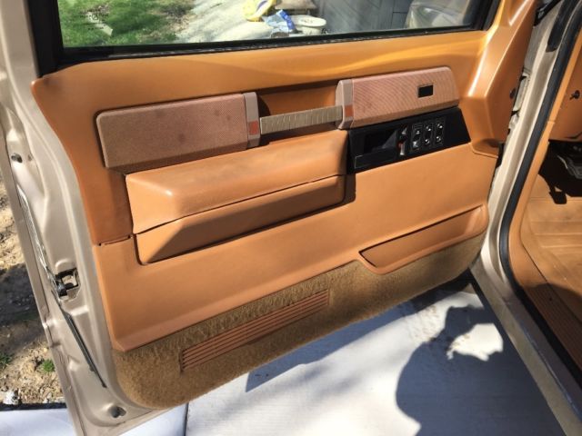 1989 GMC Sierra 3500 - photo 8
