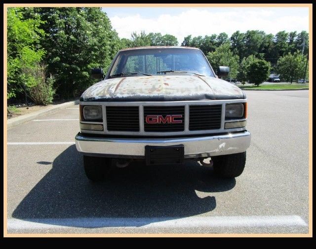 1989 GMC Sierra 2500 2500 8ft bed 4x4 Pick up truck - photo 4