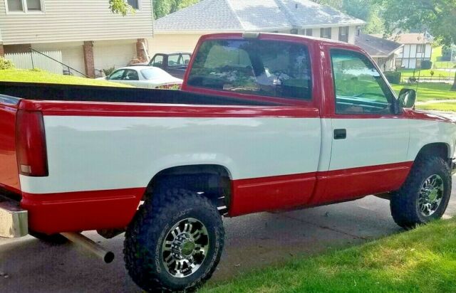 1993 GMC Sierra 2500 C/K - photo 2