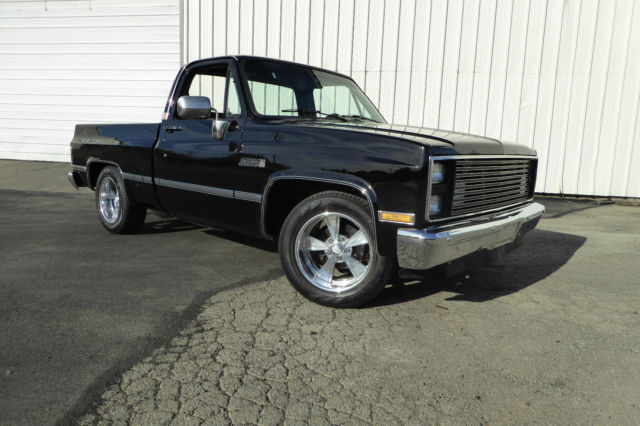 GMC Sierra Classic Pick UP "Short Wide" 1987 regular cab, short bed, show truck 1987 GMC Sierra 1500 Sierra Classic