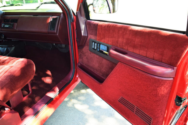 1992 GMC Sierra 1500 SLE CUSTOM - photo 10