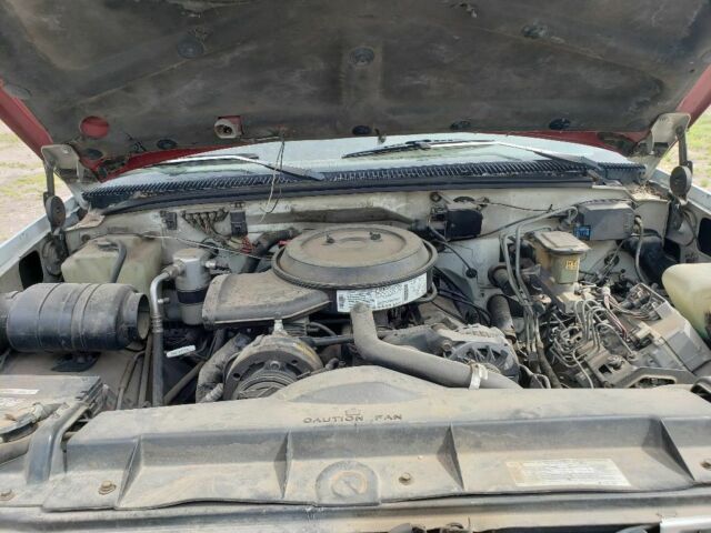 1992 GMC Suburban SL - photo 2