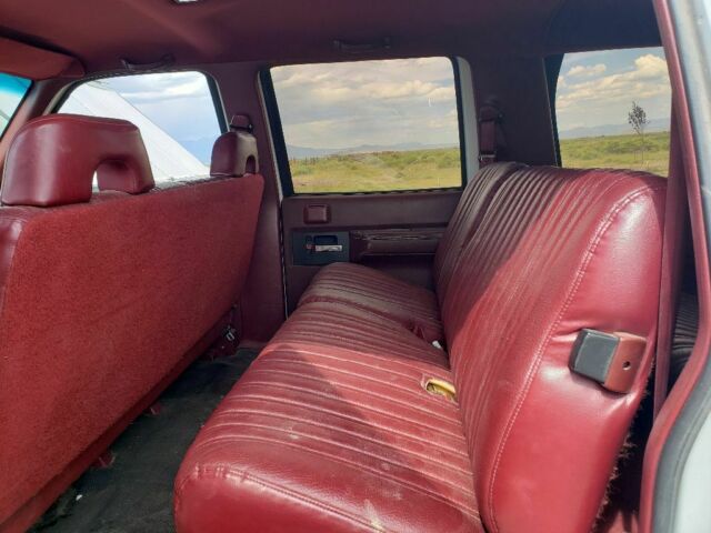 1992 GMC Suburban SL - photo 5