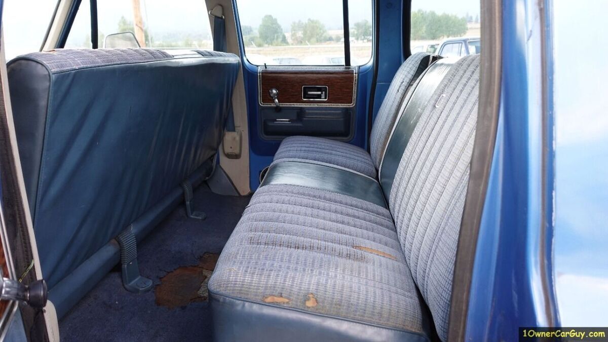 1976 GMC Suburban Sierra Classic 2500 Patina 454 - photo 6