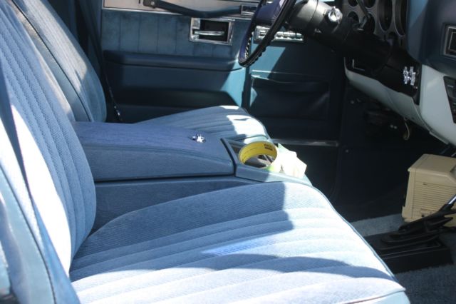 1988 GMC C15/C1500 Suburban - photo 6