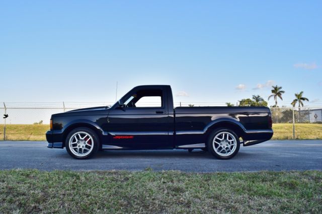 1991 GMC Syclone #803 of 2998 Ever Produced - photo 2
