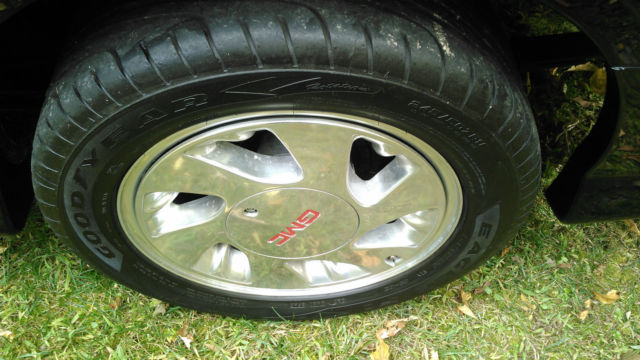 1991 GMC SYCLONE - photo 13