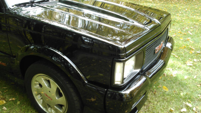 1991 GMC SYCLONE - photo 3