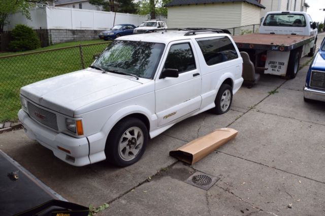 1993 GMC Typhoon