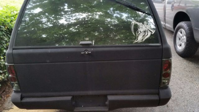 1992 GMC Typhoon - photo 2