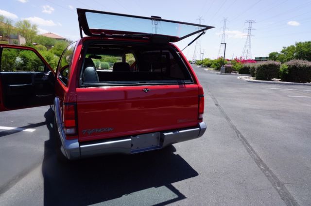 1992 GMC Typhoon - photo 9