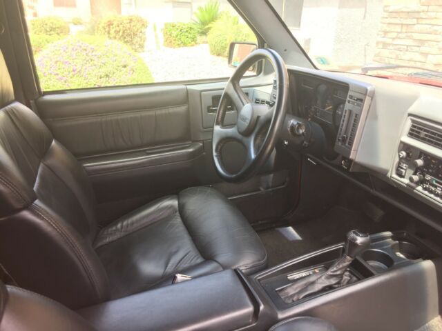 1993 GMC Typhoon Solid Red Not Clone - photo 11