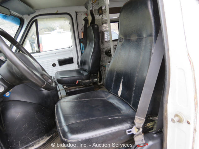 1994 GMC Vandura - photo 11