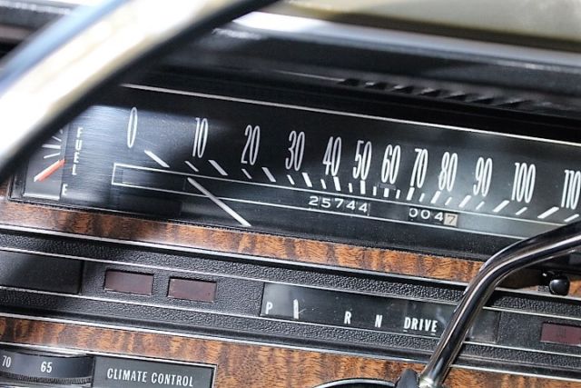 1970 Cadillac DeVille - photo 2