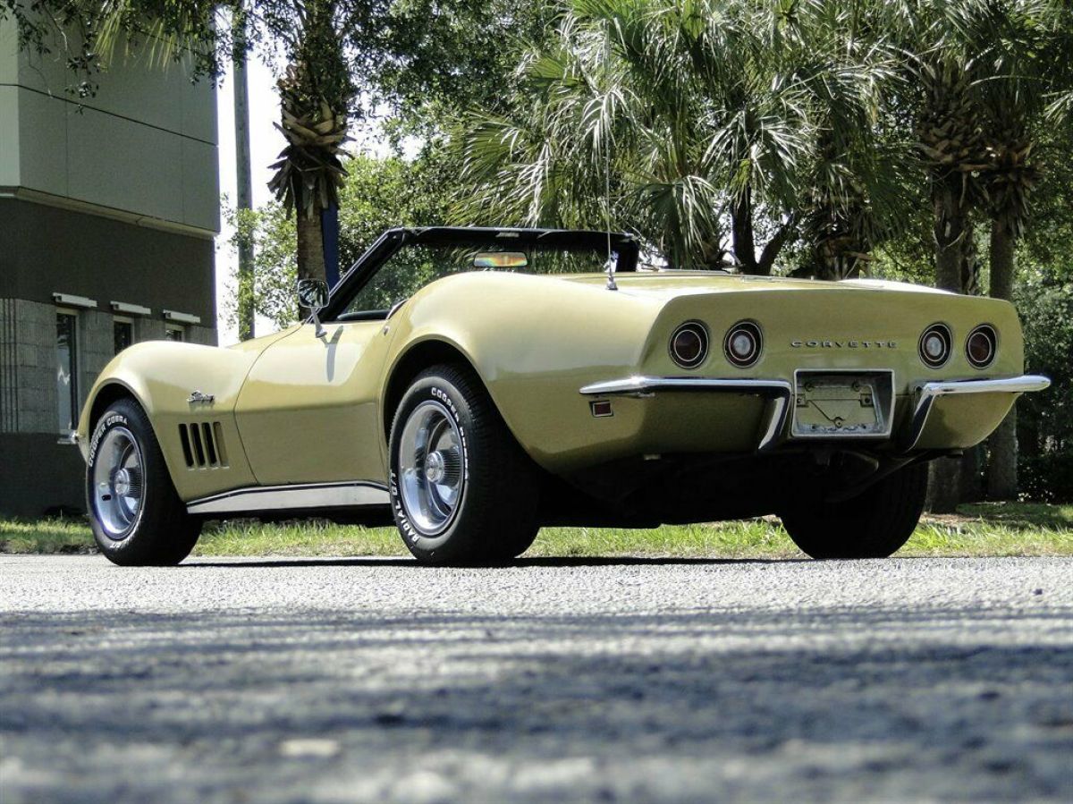 1969 Chevrolet Corvette Convertible - photo 7
