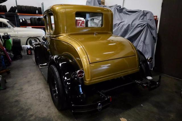 1931 Ford Model A CPE - photo 10