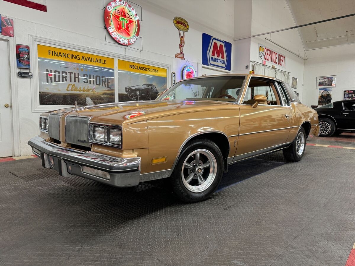 1980 Oldsmobile Cutlass - CLEAN SOUTHERN CAR - LOW MILES - - photo 2