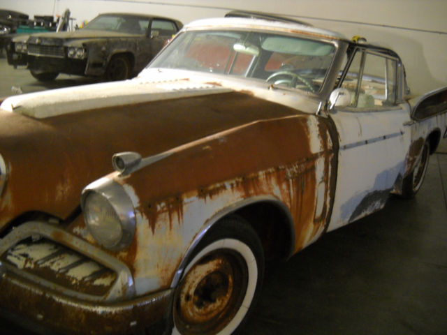 Golden Hawk No Drivetrain ALL Trim All Glass Original Radiator in Great Shape 1957 Studebaker 2R10