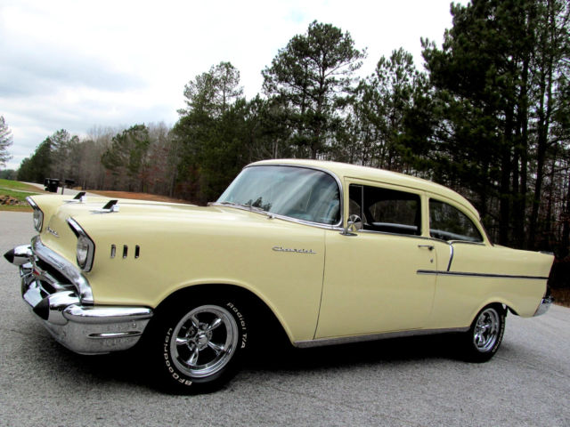 1957 Chevrolet Bel Air/150/210 2-Door