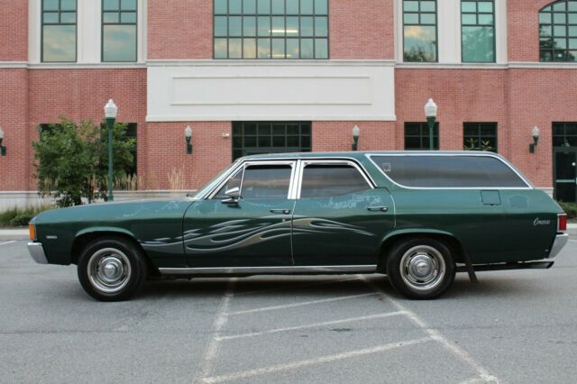 Good driver-Cold A/C-Auto Overdrive-Power steering-Power Disc brakes 1972 Chevrolet Chevelle Concours