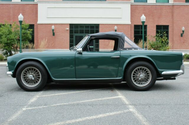 1962 Triumph TR4 - photo 6