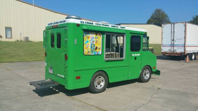 Good Humor Ice Cream Truck Stepvan - Original 1975 Chevy International Step Van 1975 Chevrolet Iinternational P30 Step van Stepvan