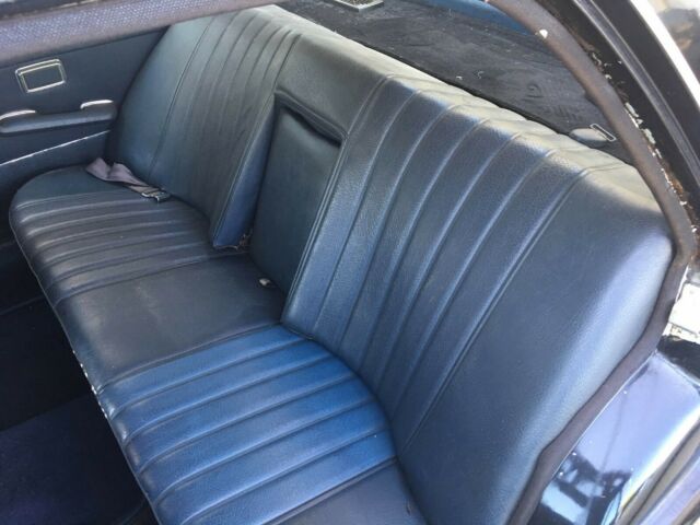 1970 Mercedes-Benz 200-Series - photo 11