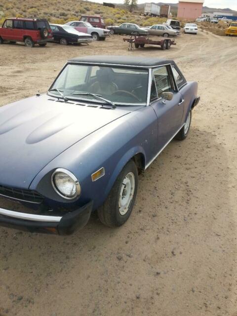 1974 Fiat 124 Spider - photo 2