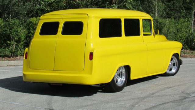 1957 Chevrolet Suburban GMC APACHE C10 SUBURBAN BLAZER SHOW TRUCK NSRA - photo 5