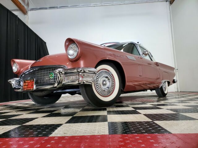 1957 Ford Thunderbird Sport Coupe - photo 2