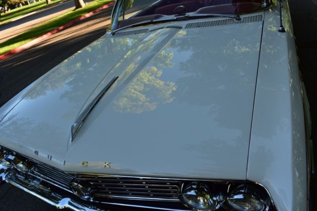 1961 Buick Electra 225 - photo 9
