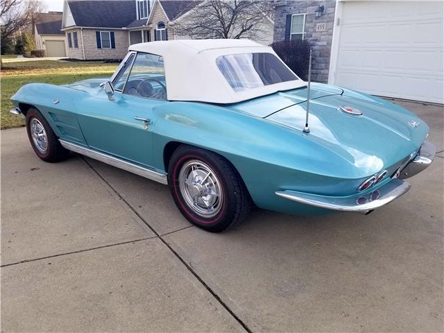 1963 Chevrolet Corvette -- - photo 3