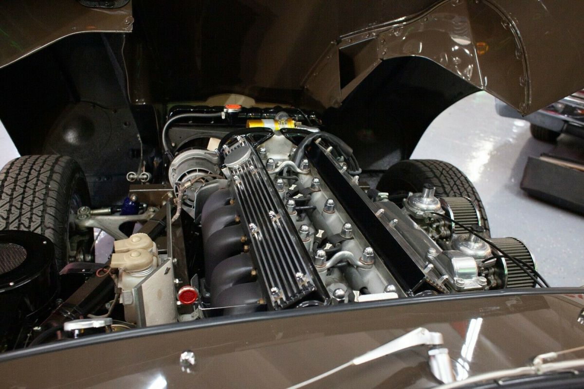 1969 Jaguar E-Type - photo 6