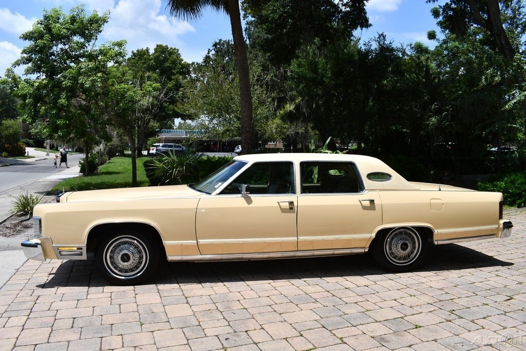 1978 Lincoln Continental 68,493 Actual Miles Fully Loaded - photo 3