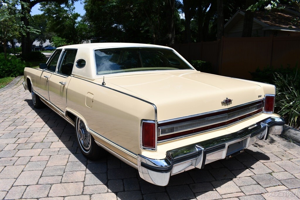 1978 Lincoln Continental 68,493 Actual Miles Fully Loaded - photo 5
