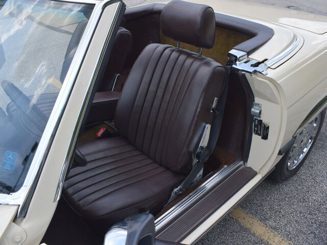 1982 Mercedes-Benz SL-Class Roadster - photo 11